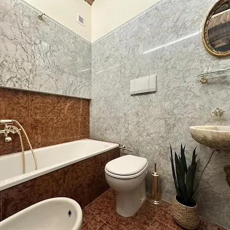 Centre, Prestigious With A View Apartment Arezzo