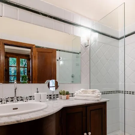 Centre, Prestigious With A View Apartment Arezzo